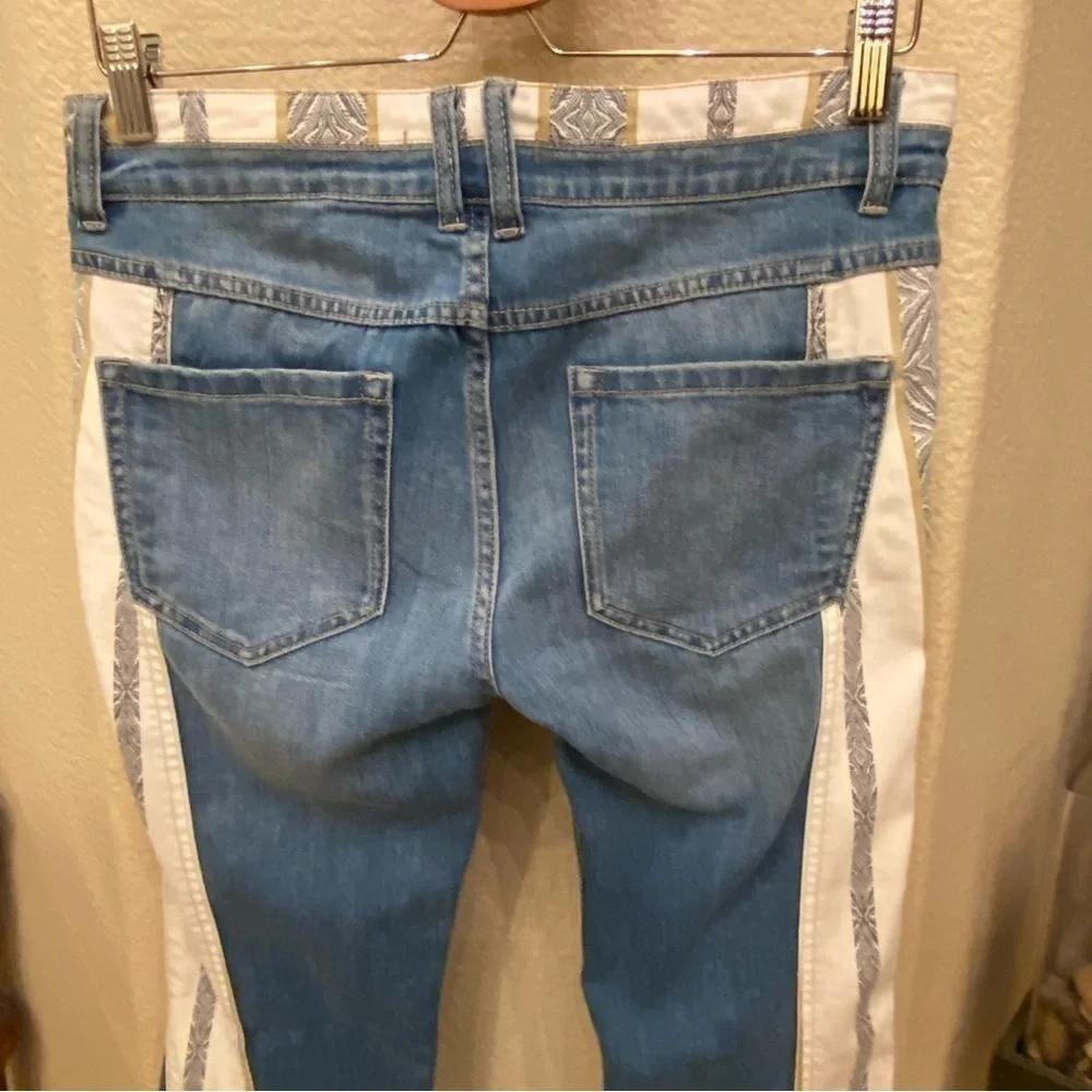 FREE PEOPLE Women Blue Danica Mid Rise Flare Bell Bottom Raw Hem Boho Jeans -27
